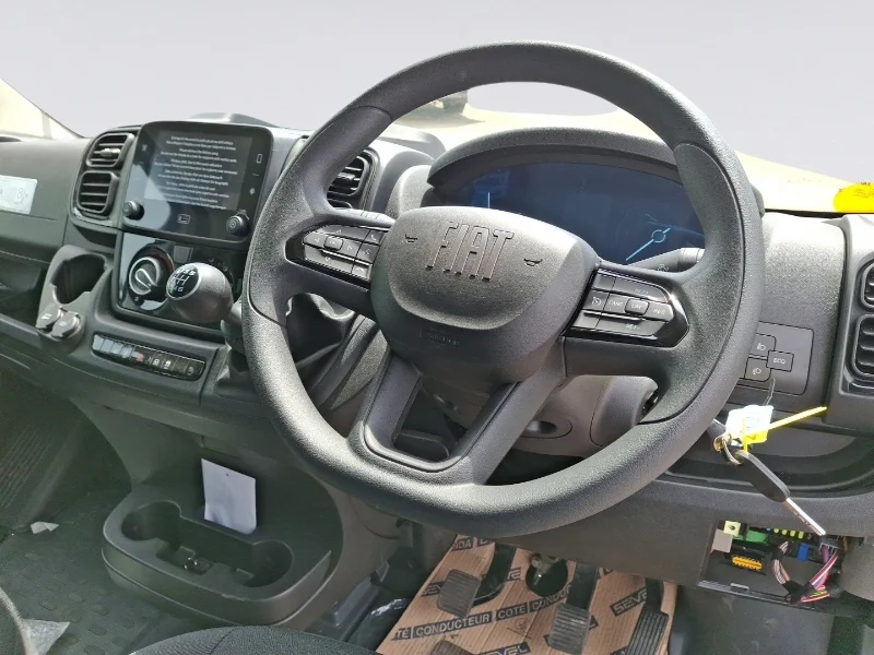 /photos/9301/c312d121-b1ea-78b1-85bf-f55053d1521c_i800x600.jpg